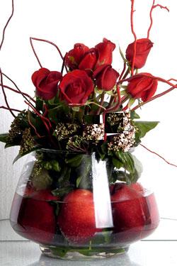  Ankara Anadolu Anadolu �nternetten �i�ek sipari�i   12 adet kirmizi g�l ve altinda s�rpriz meyva