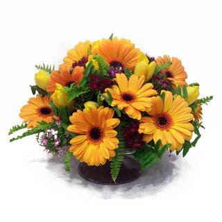 gerbera ve kir �i�ek masa aranjmani  Ankara Anadolu �i�ek sipari�i vermek 