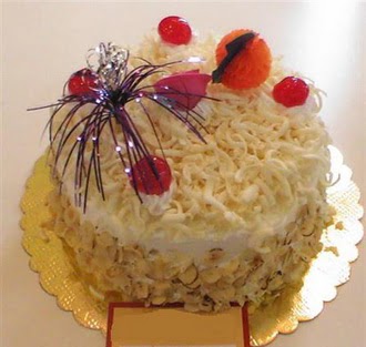 pasta siparisi 4 ile 6 kisilik yaspasta mis lezzette  Ankara Anadolu �i�ek�i telefonlar� 