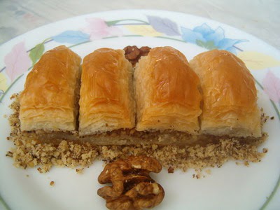 online pastane Essiz lezzette 1 kilo cevizli baklava  Ankara Anadolu cicek , cicekci 
