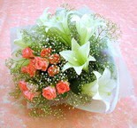  Ankara Anadolu çiçek yolla  lilyum ve 7 adet gül buket