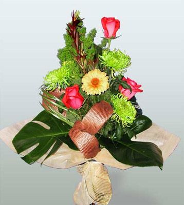  Ankara Anadolu ucuz �i�ek g�nder  3 adet g�l 4 adet gerbera �i�egi sade buket