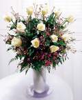  Ankara Anadolu çiçekçiler  11 adet beyaz kaliteli güller